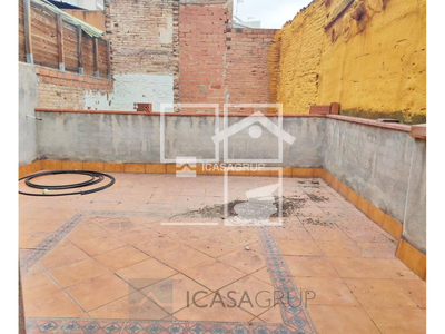 Local en Calle Sant Isidre Número 26  , Rubí Barcelona