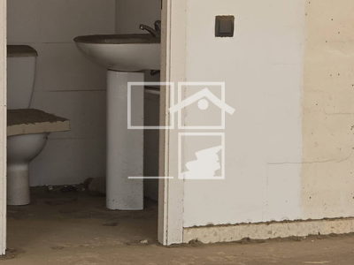 Inmueble en Plaza Comte Guifré    local, Barcelona