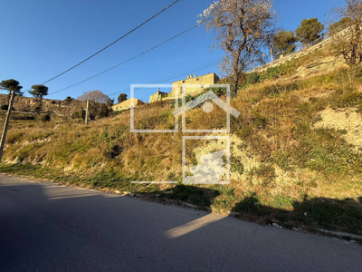 Inmueble en Avenida Quintana Número 13  , Barcelona