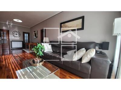 Local en Av. Alfonso XIII , Badalona Barcelona