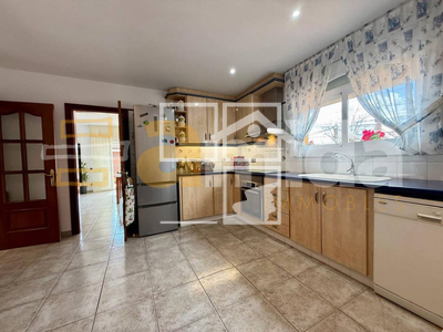 Local en Riells i Viabrea Girona