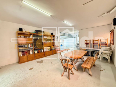 Local en Riells i Viabrea Girona