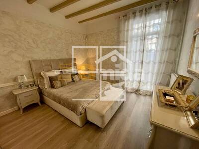 Inmueble en Papa Pius, Barcelona