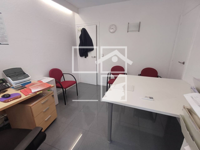 Local en Plaza Josep Maria Folch i Torres    1, Granollers Barcelona