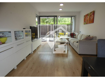 Local en Paseo Regne Unit    Bajo, Sabadell Barcelona