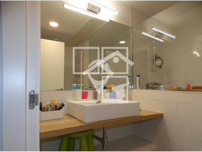 Local en Paseo Regne Unit    Bajo, Sabadell Barcelona