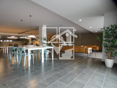 Local en Paseo Regne Unit    Bajo, Sabadell Barcelona