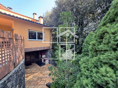 Local en Les Preses Girona