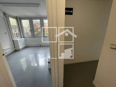 Inmueble en Plaza Josep Maria Folch i Torres    1, Barcelona