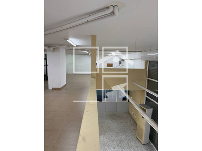 Local en Calle Dibuixant Avellaneda    LOCAL, Terrassa Barcelona