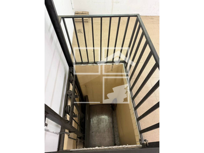 Inmueble en Calle Dibuixant Avellaneda    LOCAL, Barcelona