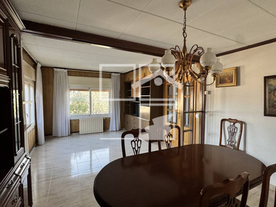 Local en Olot Girona