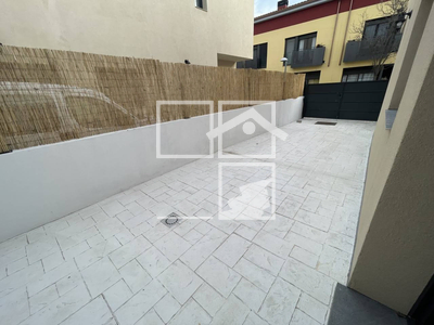 Local en Calle Mig    , Santa Eulalia de Ronsana Barcelona