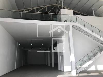 Inmueble en MARIA AGUILO, Barcelona