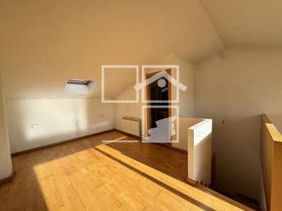 Local en Olot Girona