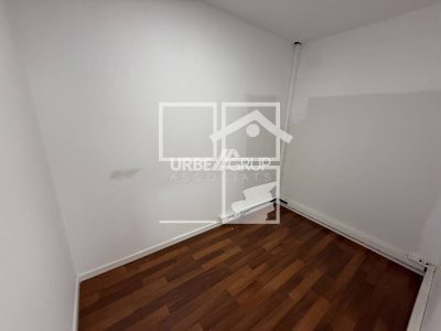 Inmueble en Calle BALDRICH Número 74  , Barcelona