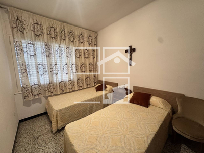 Local en Olot Girona