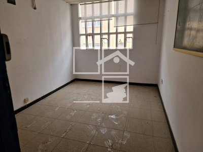 Local en Calle Francesc Salvans    Planta 1ª, Terrassa Barcelona