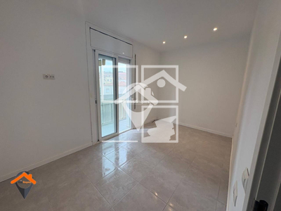 Inmueble en Calle José Aparici    2º, Barcelona